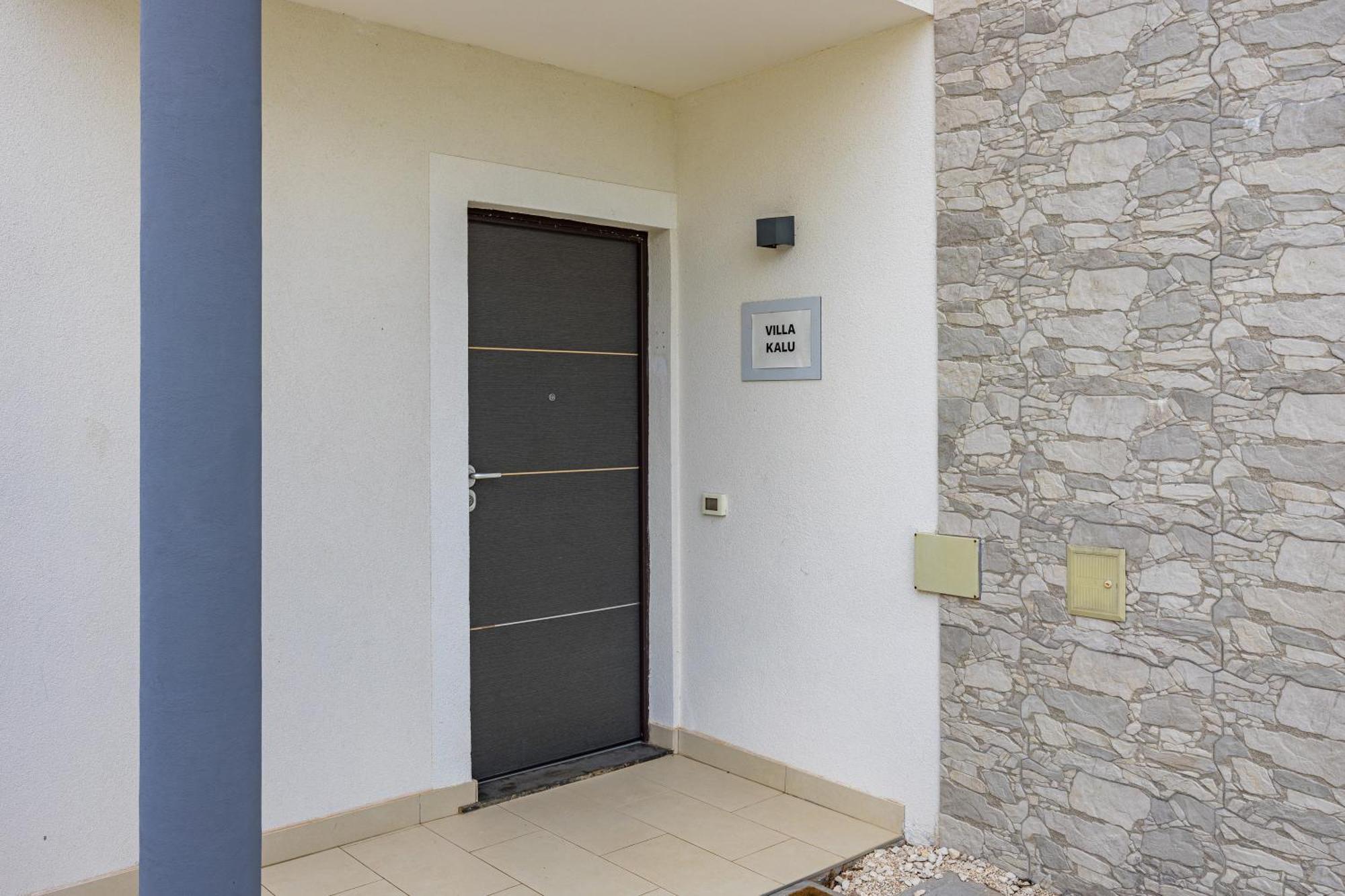 Villa Kalu 1 Krnica Exteriör bild